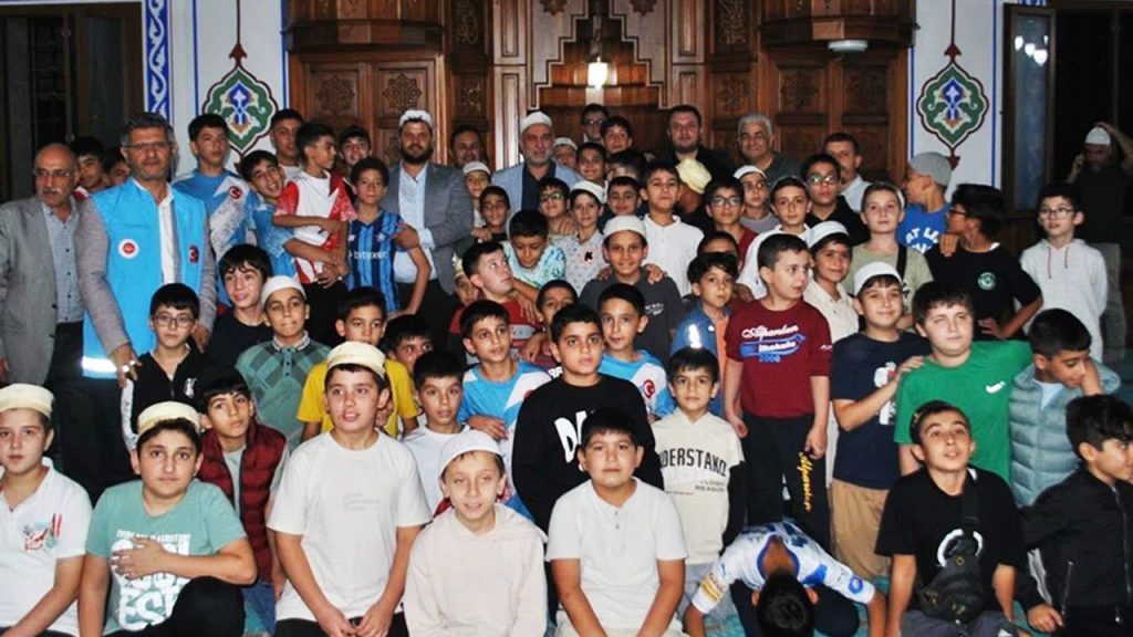 Çukurova'da gençler huzurda buluştu