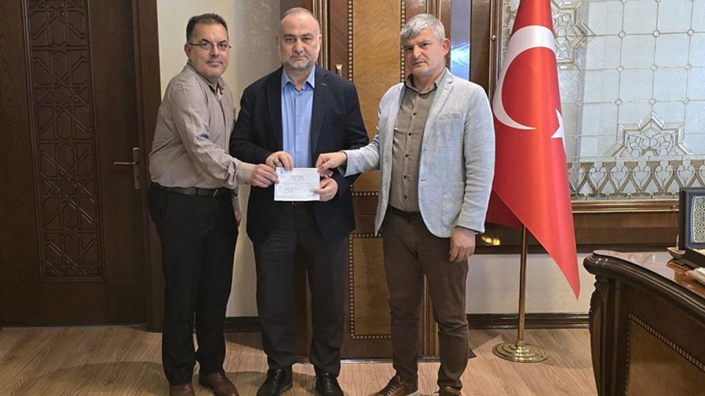 Yüreğir İmam Hatip Ortaokulu'ndan Gazze'ye destek