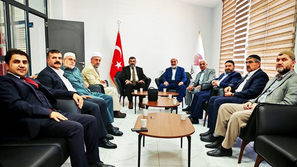 Müftülük muhtarları ağırladı