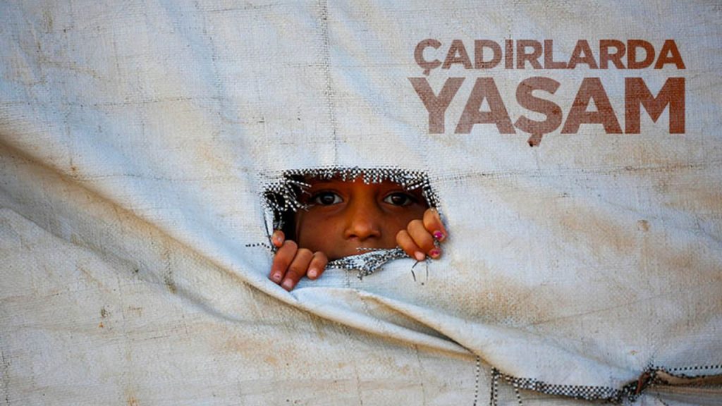 Katil İsrail, Filistinlileri kendi topraklarında çadırlarda yaşamaya mahkum etti