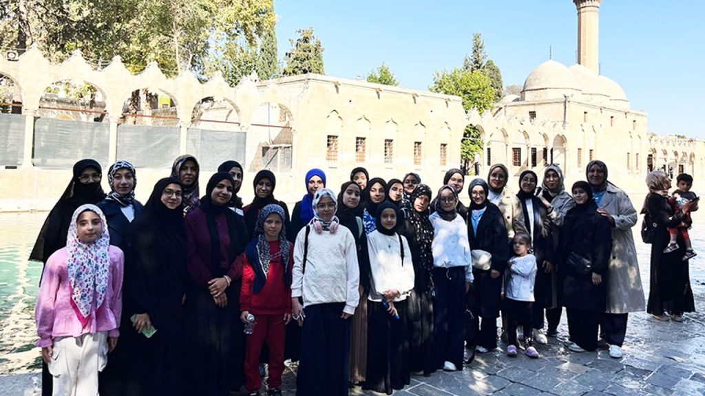 Simavlı öğrenciler, kültür gezisinde buluştu