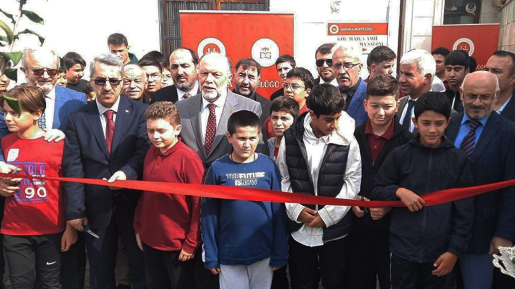 Sapanca Göl Mahalle Camii Okuma Salonu açıldı
