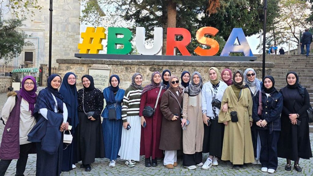 Tekirdağlı öğrenciler kültür gezisinde buluştu