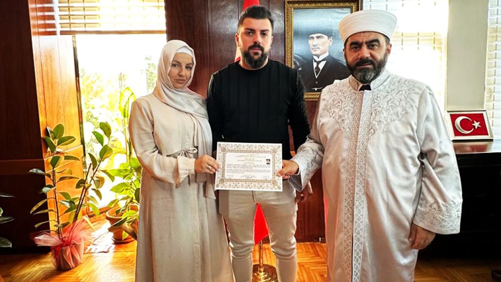 Sırbistanlı genç, Trabzon'da Müslüman oldu