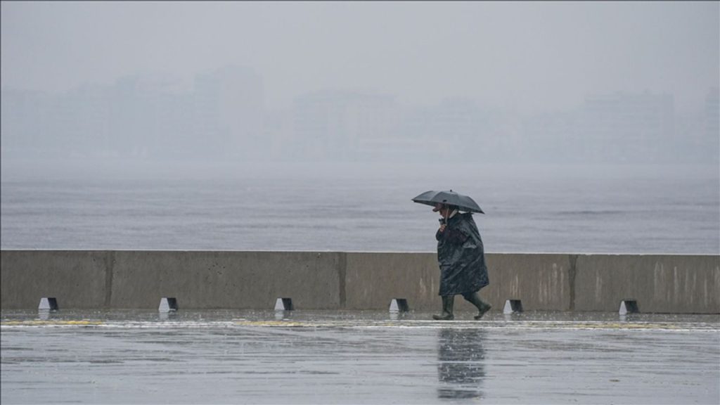 Türkiye'de hafta sonu yağışlı hava hakim olacak