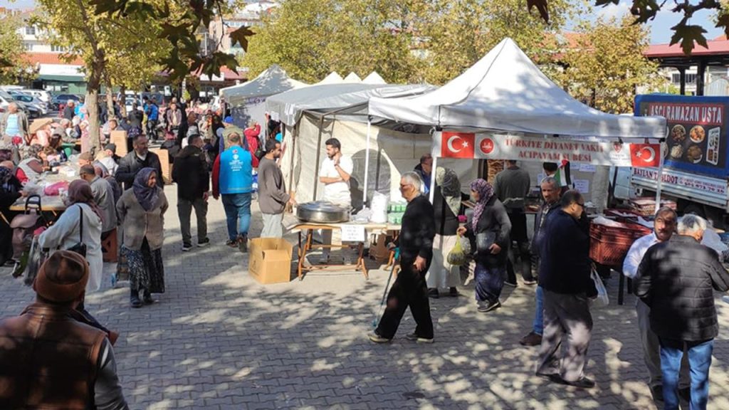 Acıpayam'dan Gazze'ye destek