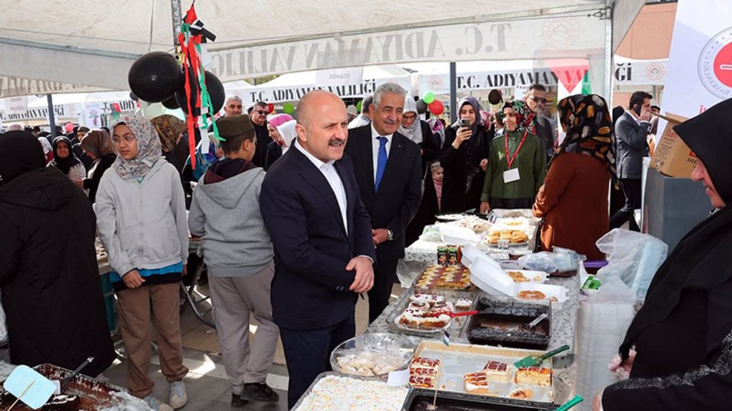 Adıyaman'da Gazze için 'Hayır Çarşısı' açıldı