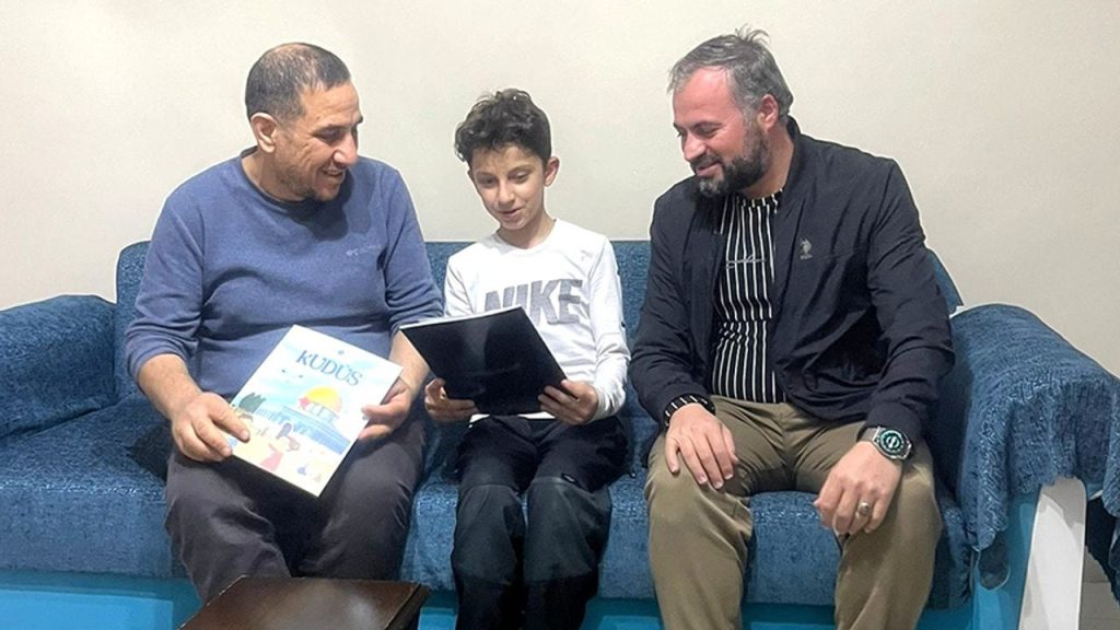 Din görevlilerinden ailelere ziyaret