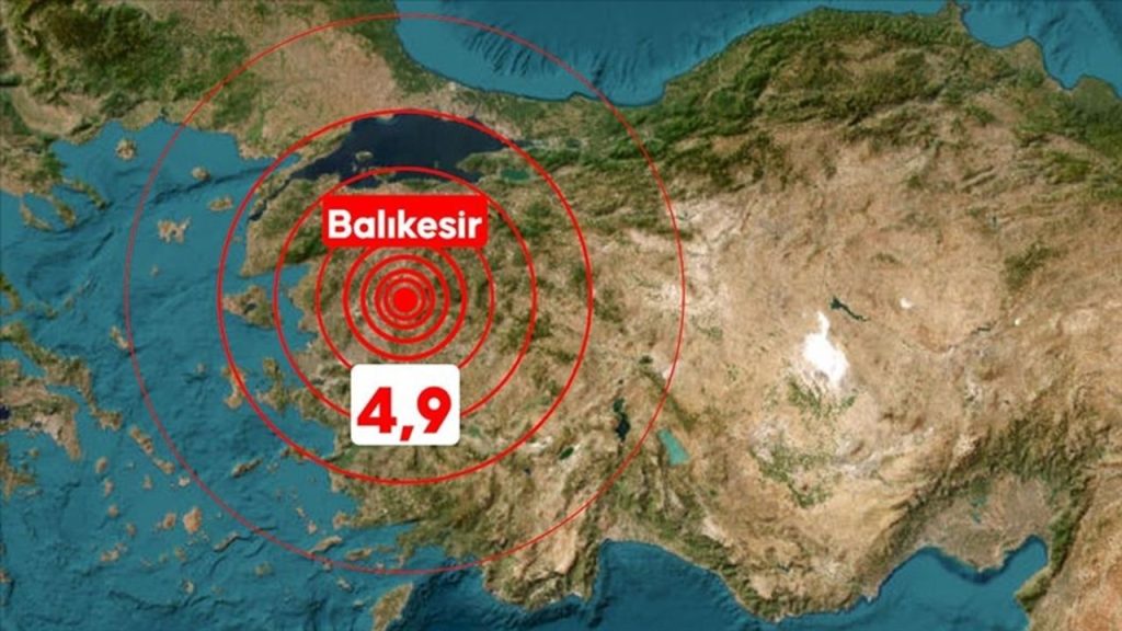Balıkesir'de 4,9 büyüklüğünde deprem