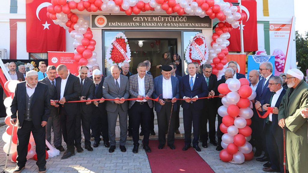 Geyve'de 4-6 Yaş Kur’an Kursu açıldı