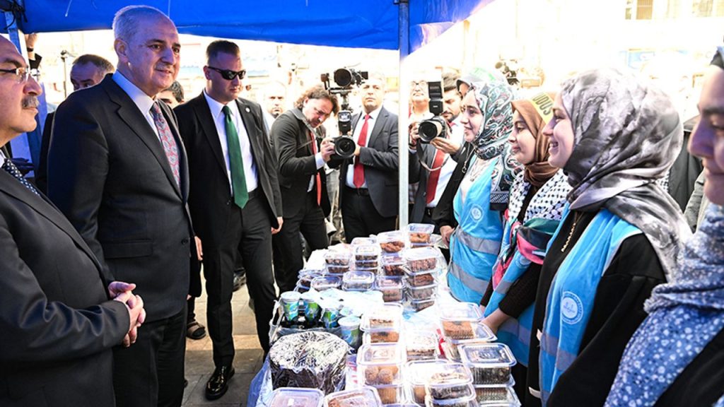 TBMM Başkanı Kurtulmuş'tan müftülük kermesine destek