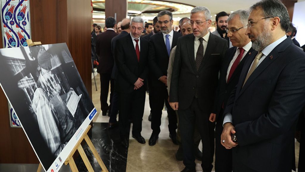 Camiler ve Cami Eksenli Din Hizmetleri Fotoğraf Sergisi, Ankara’da açıldı