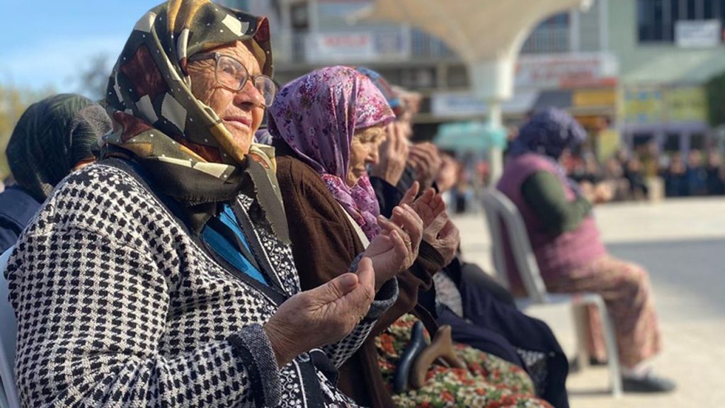 Sındırgı'da manevi dayanışma programı