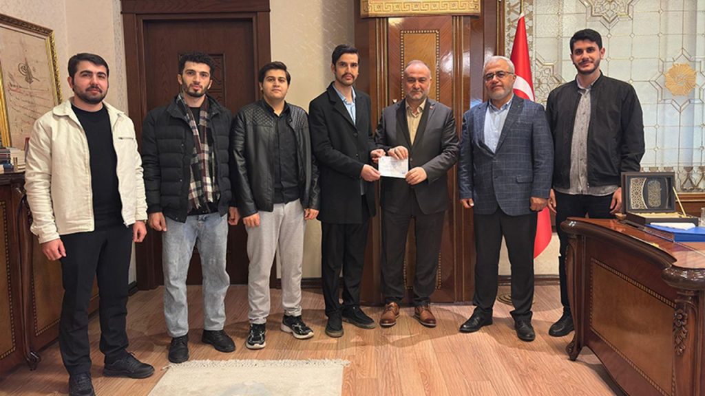 Adana'da Geçerken Topluluğu’ndan Filistin’e destek