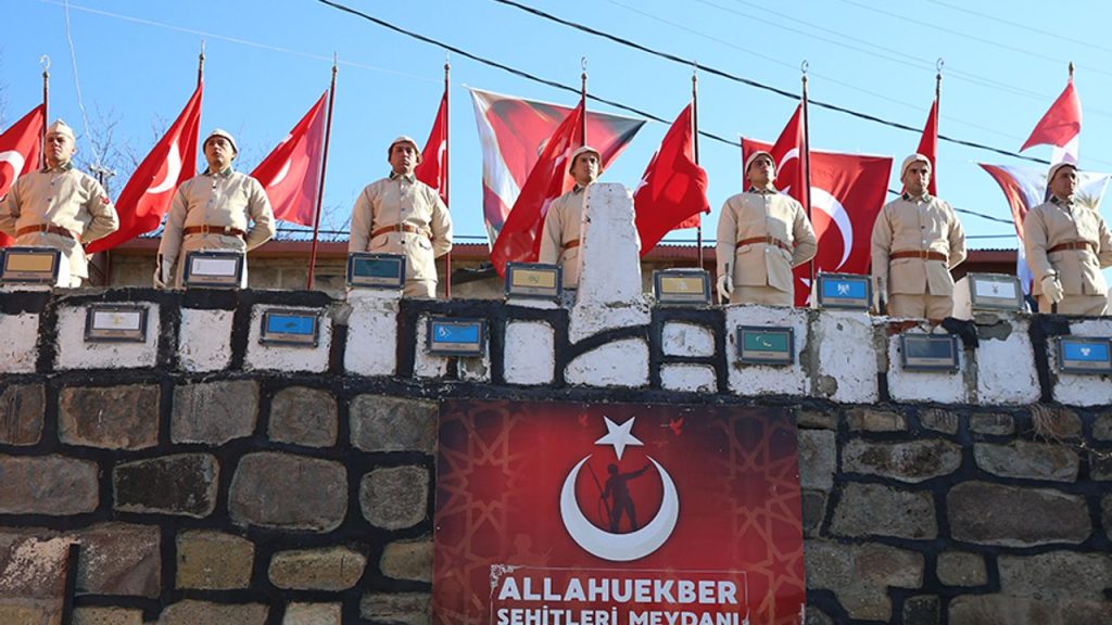 Erzurum'da "Allahuekber Şehitleri" anıldı