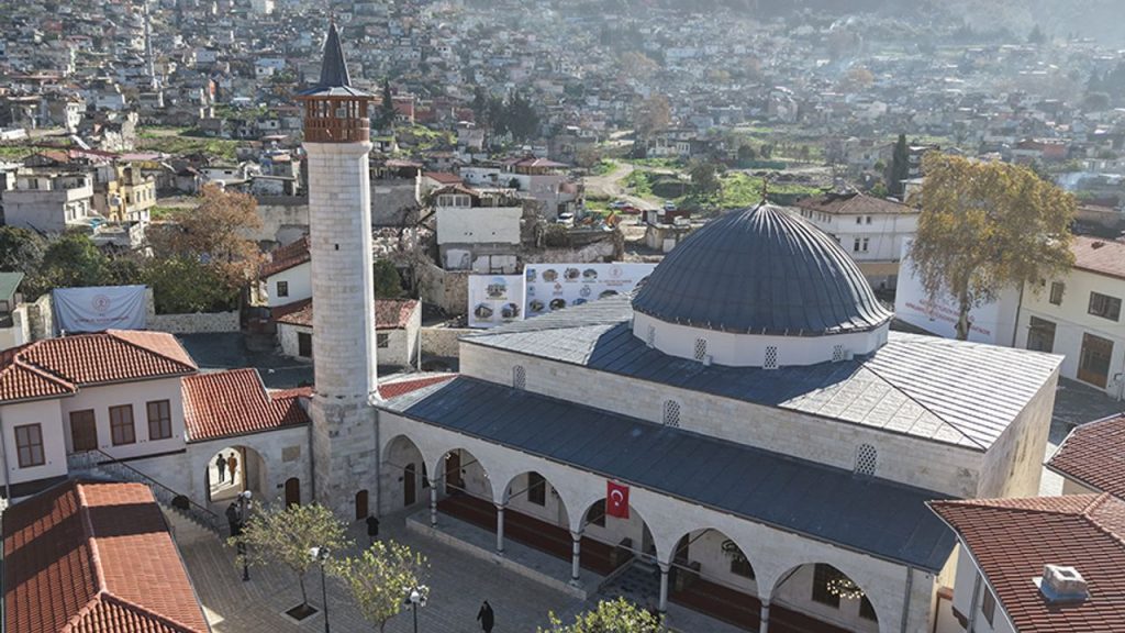 Habib-i Neccar Camii 3 yıl aradan sonra ilk cuma namazına hazırlanıyor