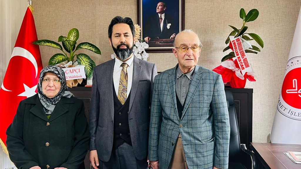 Hayırsever çift evlerini Türkiye Diyanet Vakfı’na bağışladı