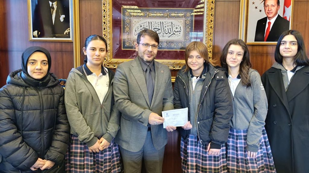 Bingöl Sağlık Meslek Lisesi öğrencilerinden Gazze'ye destek