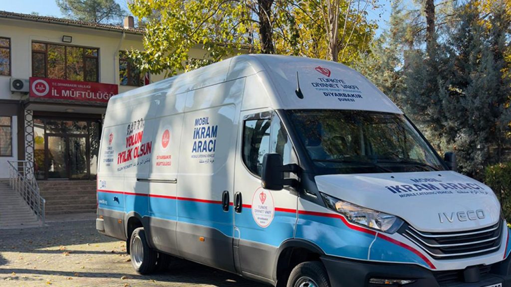 TDV Diyarbakır Şubesi'nden hayır hizmetlerine mobil destek