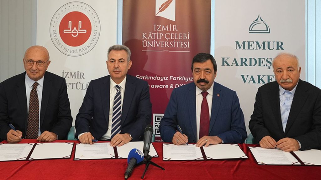 İzmir Katip Çelebi Üniversitesine cami yapımı için protokol imzalandı