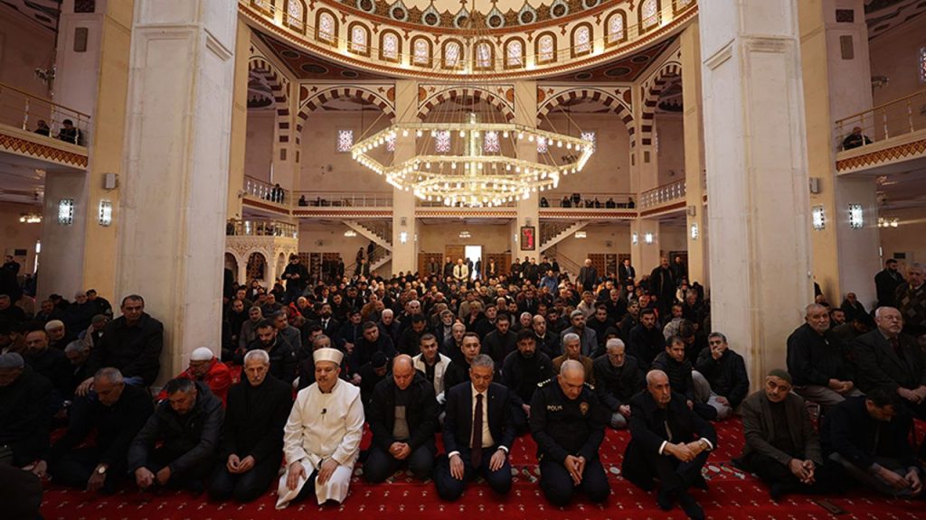 Mardin'de 15 Temmuz şehitleri için hatim programı düzenlendi