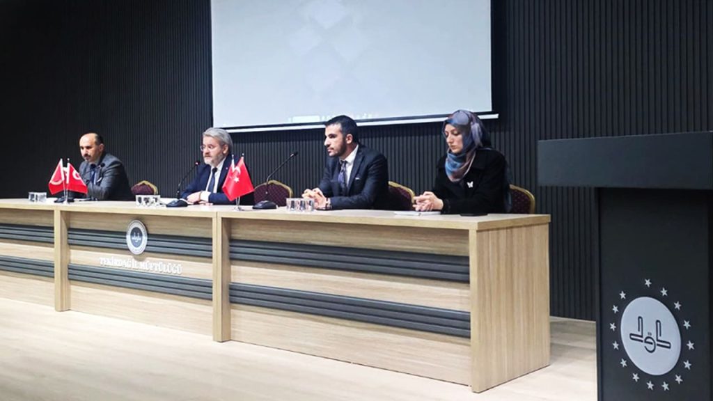 Tekirdağ'da "Diyanet Gençlik Çalıştayı" düzenlendi