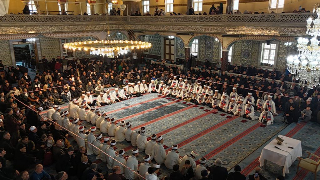 Elazığ'da 120 hafız icazet aldı