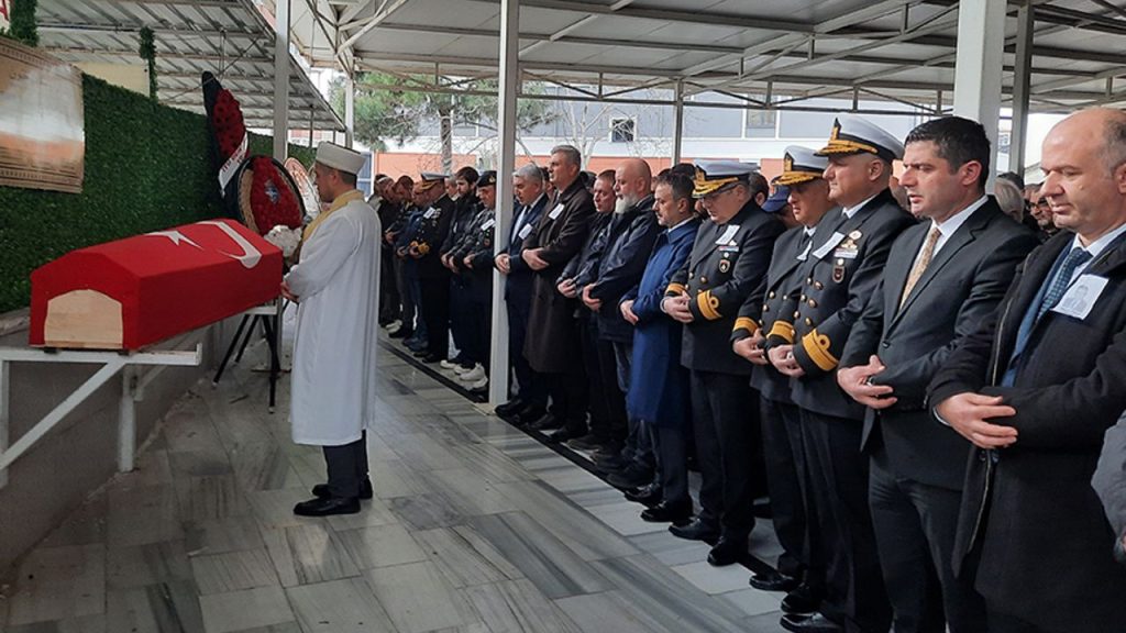 Kıbrıs gazisi Karasaç, Kocaeli'de ebediyete uğurlandı