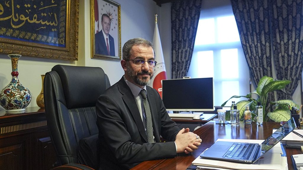 Müftü Tuncel, AA'nın "Yılın Kareleri" oylamasına katıldı