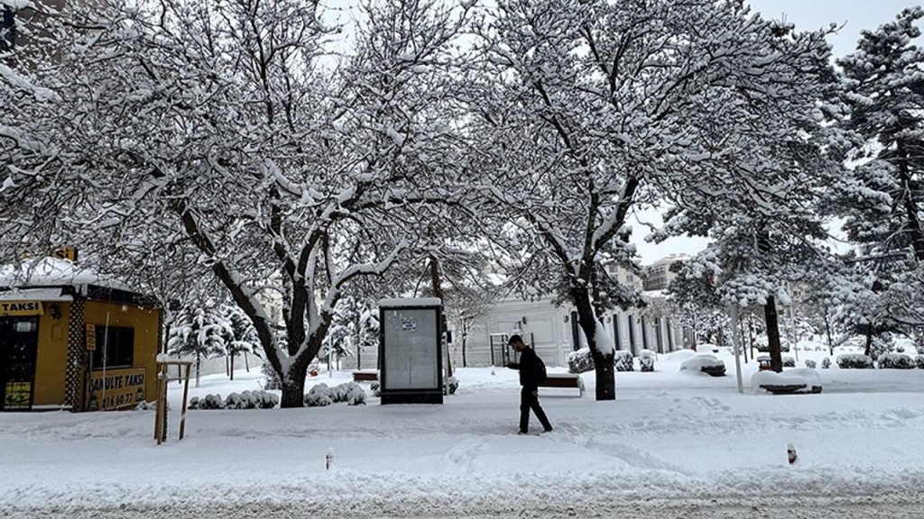 Dondurucu soğuklar sürüyor