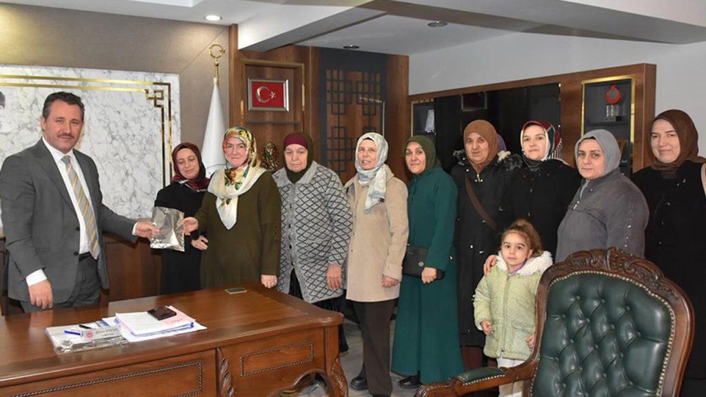 Bilecik'te Kur’an kursları hayırda yarıştı