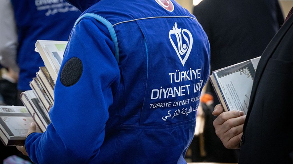 TDV, "Kardeşlerini Unutma, Beklenen Sensin" temasıyla yardımları ulaştıracak