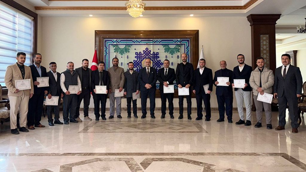 Adana’da "Talim ve Tashih-i Huruf Kursu" tamamlandı