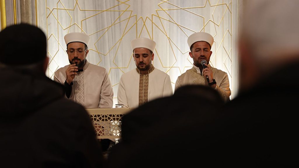 Berat Gecesi dualarla idrak edildi