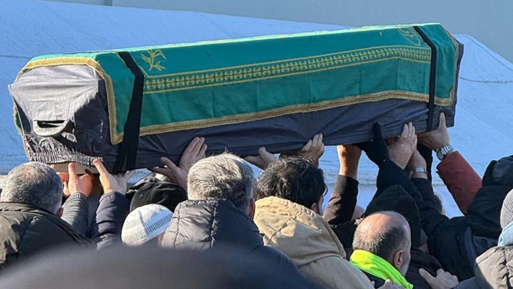 DİTİB Beyazıt Cami Başkanı Zeytinoğlu, ebediyete uğurlandı