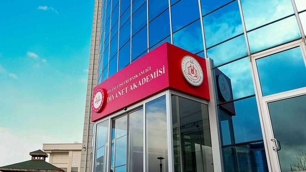 IV. Dönem Aday Din Görevlileri Eğitim Erteleme Duyurusu