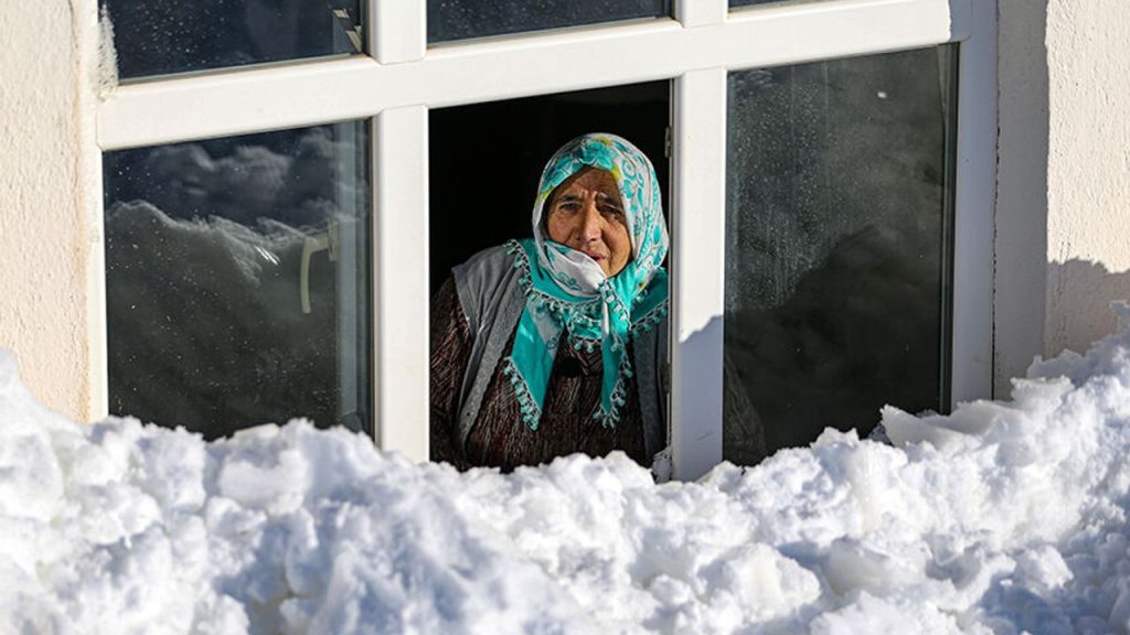 Anadolu'da kar etkisi sürüyor