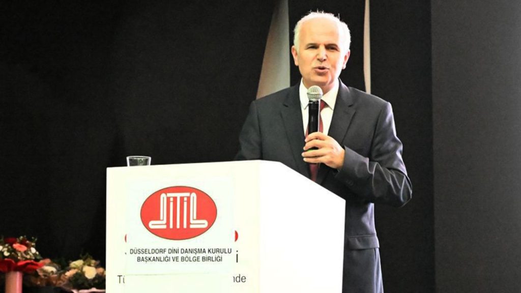 Dr. Hazırlar: Kur'an'ı dil, akıl ve kalple okumalıyız