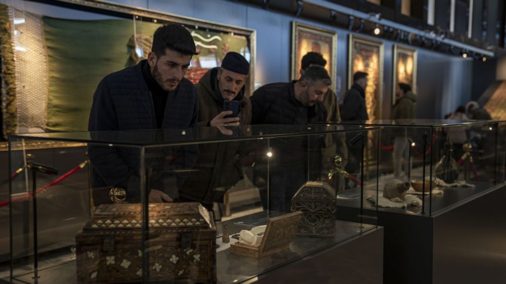 Kutsal emanetler Erzurum'da
