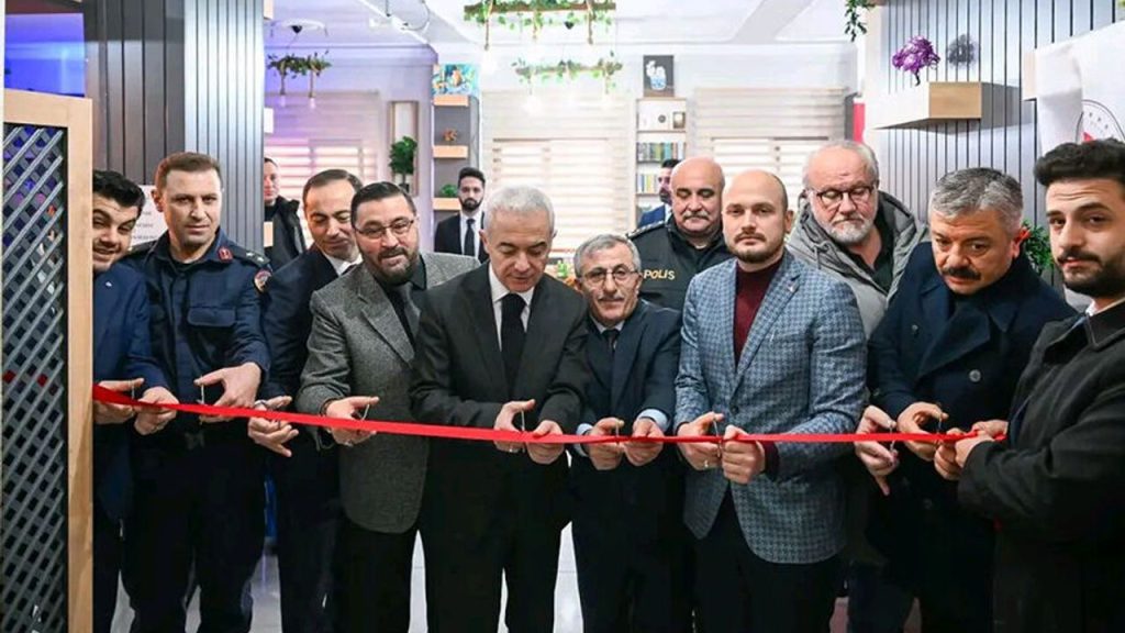 Lüleburgaz Diyanet Gençlik Merkezi açıldı
