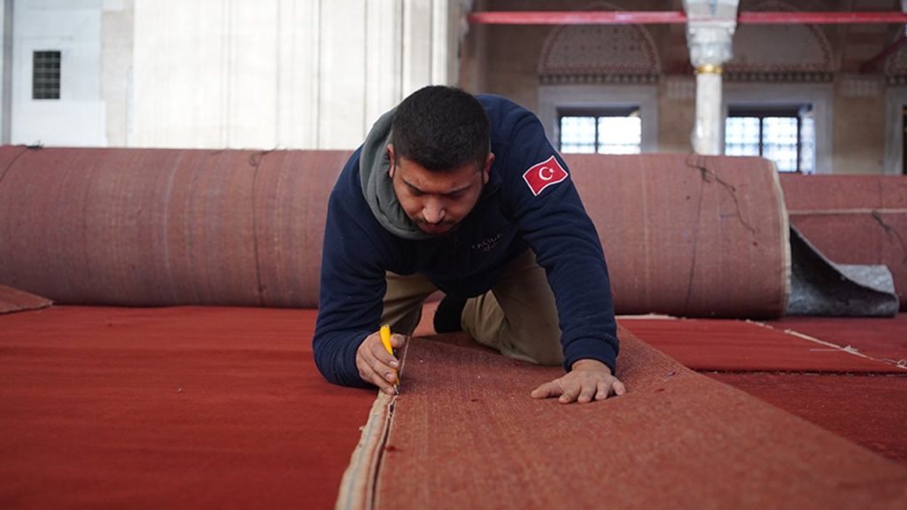 Mimar Sinan'ın "ustalık eseri" Selimiye'ye özel halı