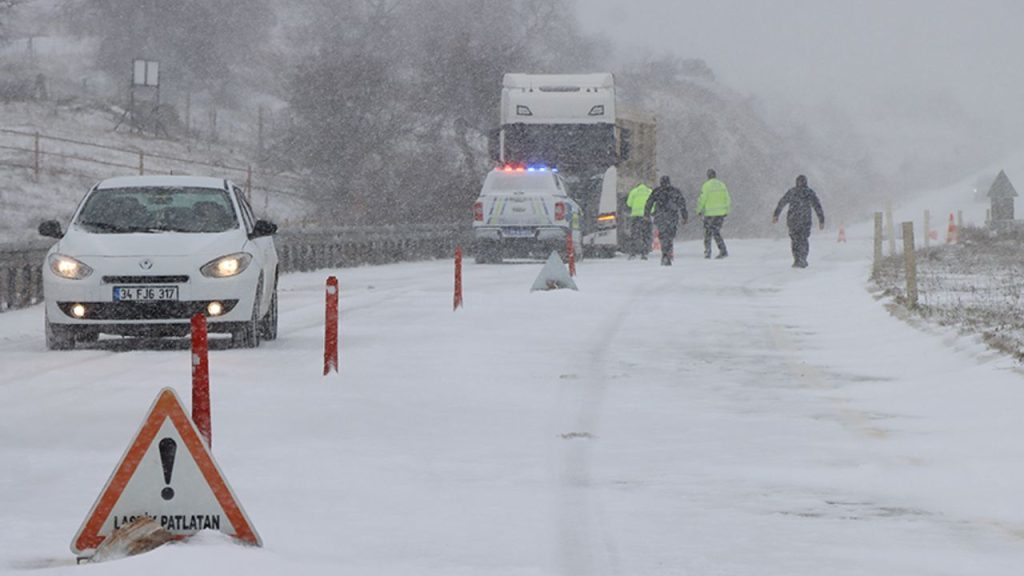 Trakya'da kar etkili oluyor
