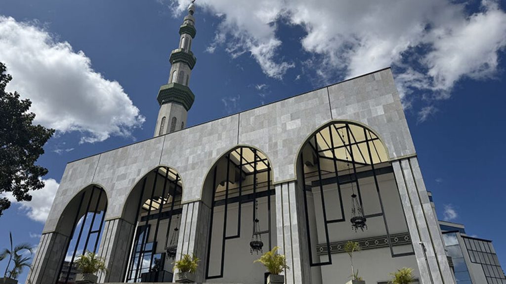 Venezuela’da İslam’ın en büyük simgesi