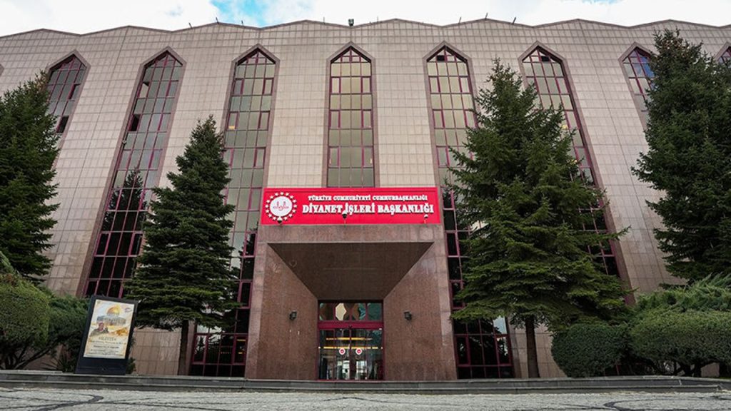 Diyanet'ten Aday Din Görevlisi (İ-H, KKÖ) Alımı Sınavı duyurusu